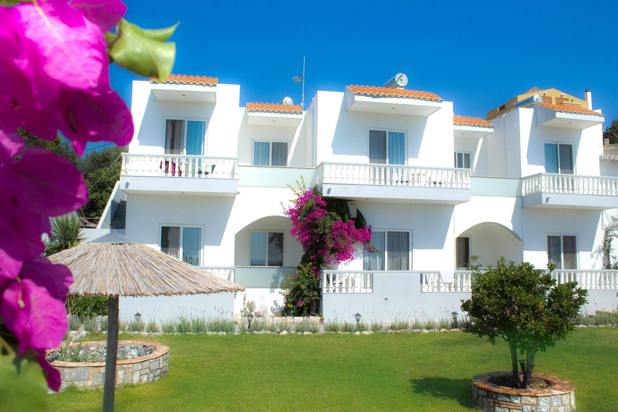 Gardenia Hotel Afantou Exterior photo